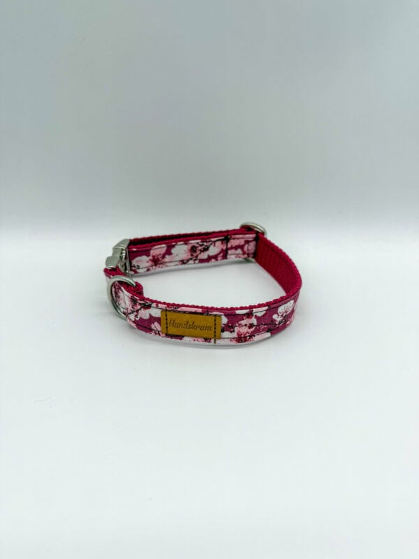 Halsband Kirschblüten Rot